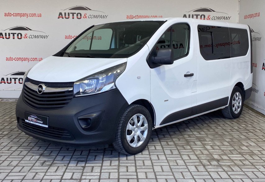 Opel Vivaro 2014 білий