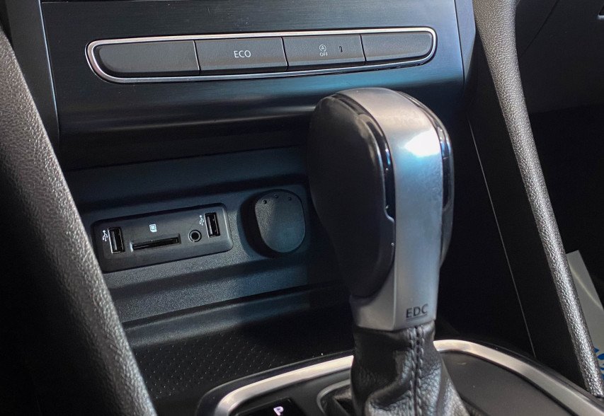 Renault Megane  2017 білий