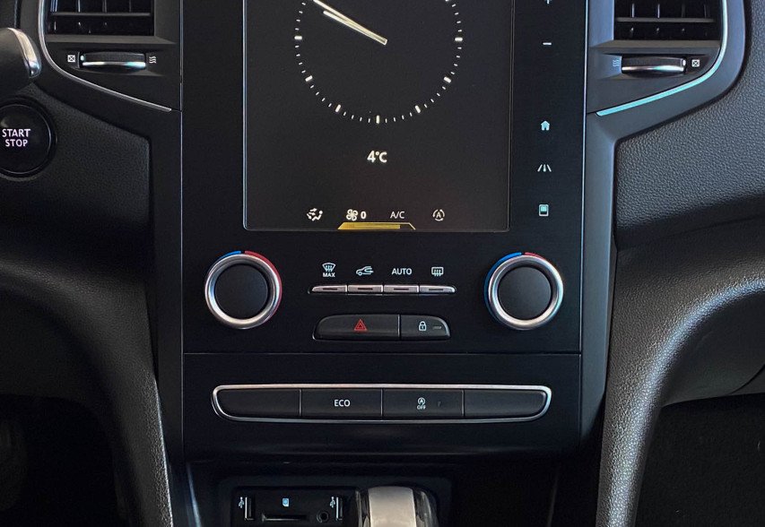 Renault Megane  2017 білий