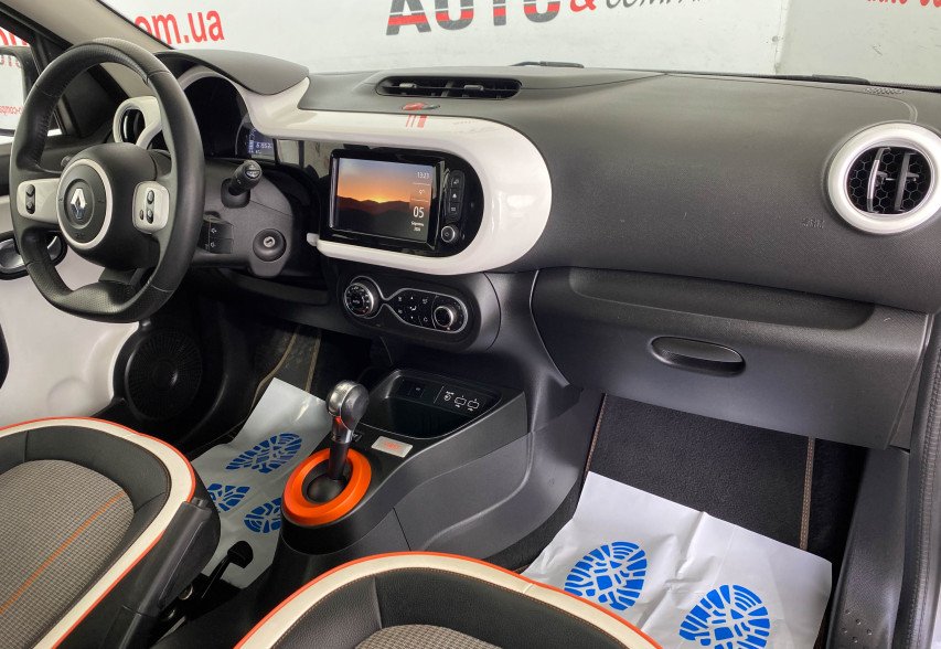 Renault Twingo 2020 Сірий