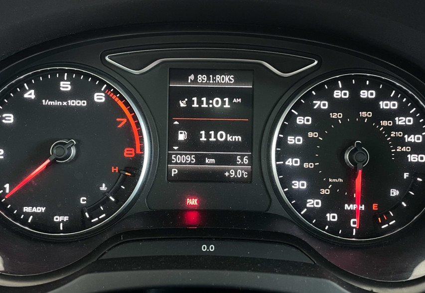 Audi A3 2016 чорний