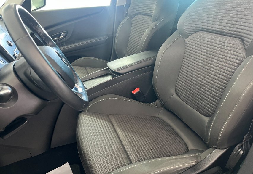 Renault Scenic 2020 чорний
