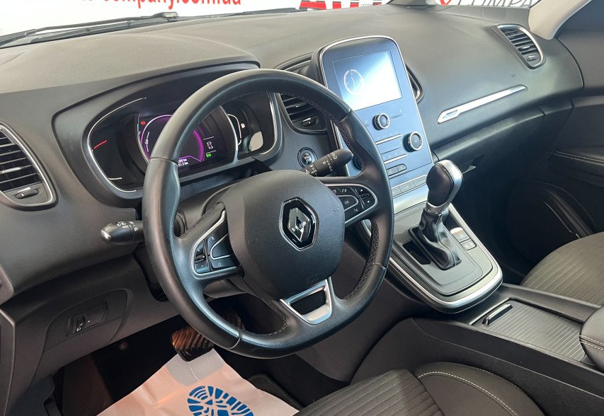 Renault Scenic 2020 чорний