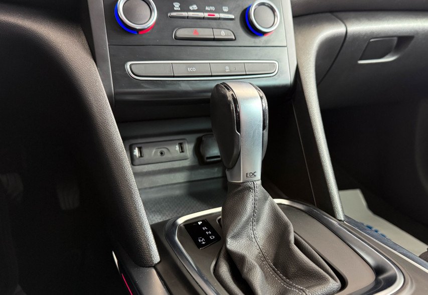 Renault Megane  2019 сірий