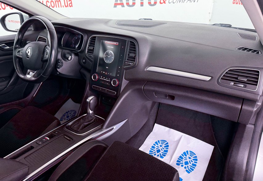 Renault Megane  2019 сірий