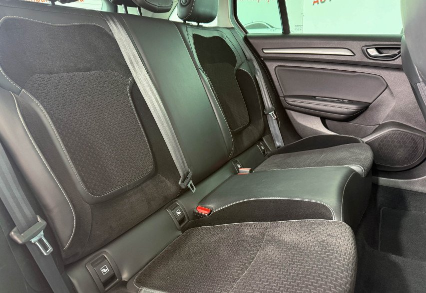 Renault Megane  2019 сірий