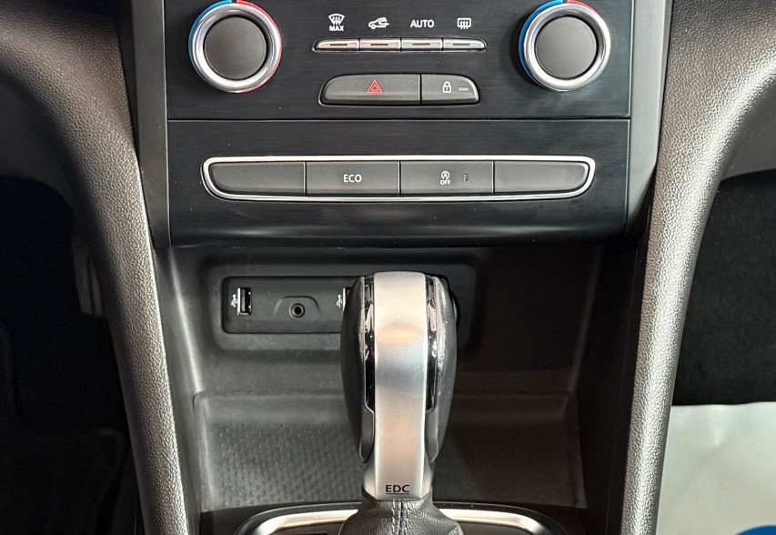 Renault Megane  2019 сірий