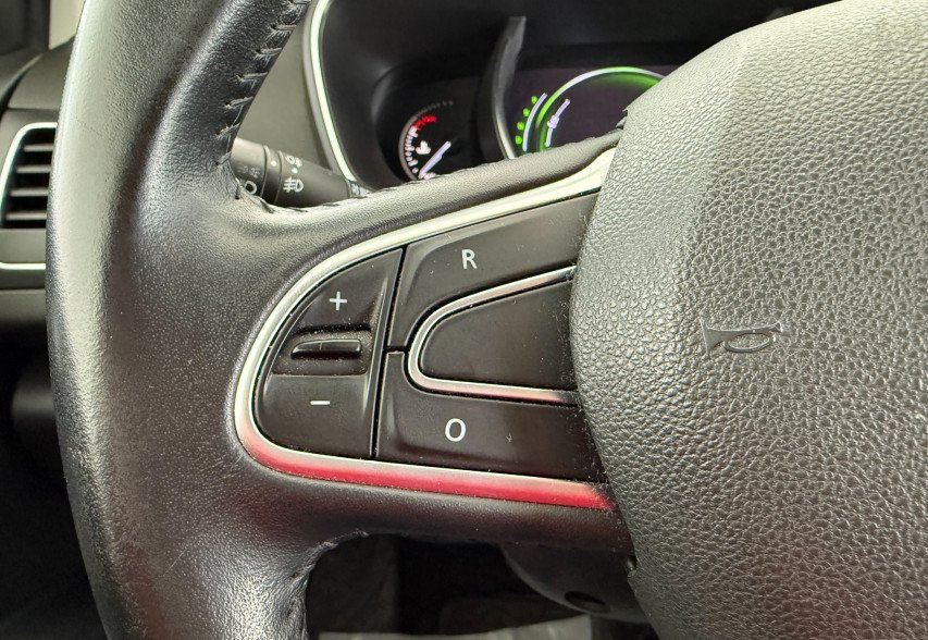 Renault Megane  2019 білий