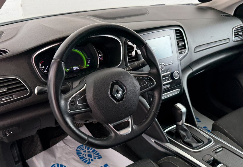 Renault Megane  2019 білий