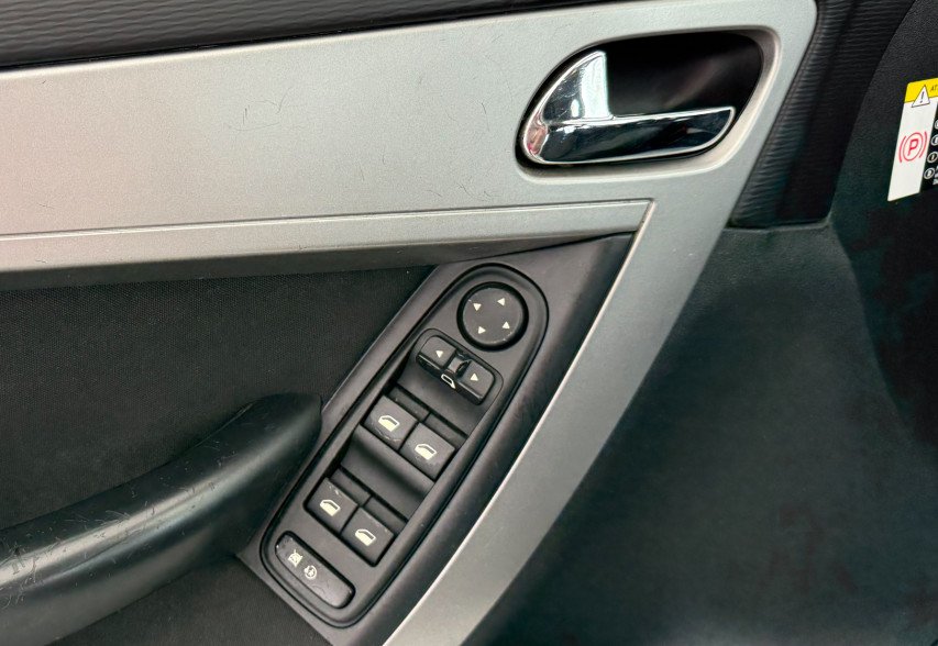 Citroen Grand C4 Picasso 2011 Білий 