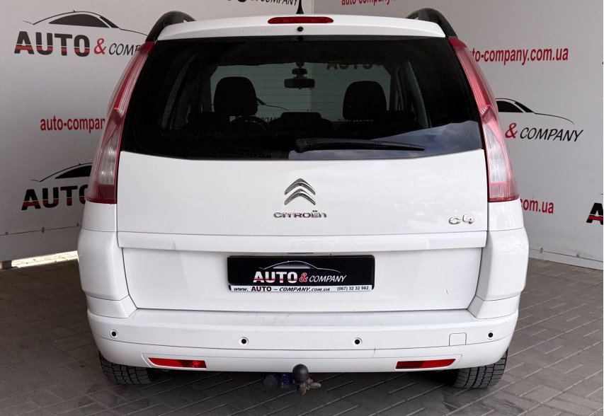 Citroen Grand C4 Picasso 2011 Білий 