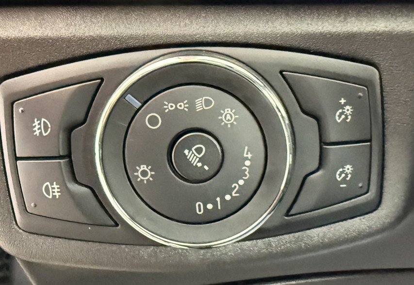 Ford Mondeo 2020 Сірий 