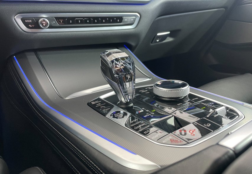BMW X5 M50D 2020 сірий