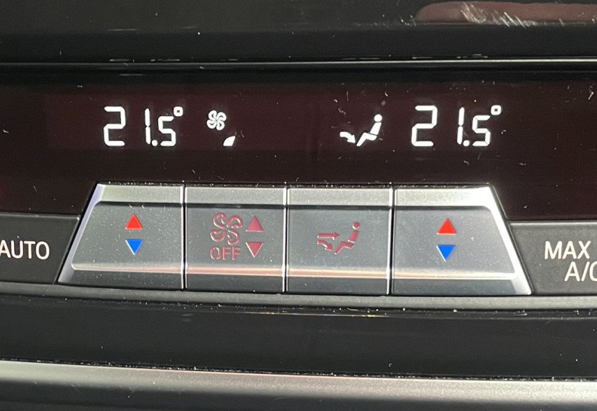 BMW X5 M50D 2020 сірий