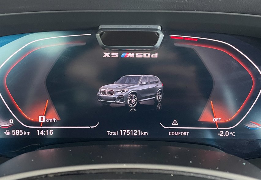 BMW X5 M50D 2020 сірий