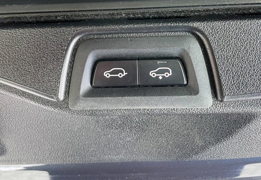 BMW X5 M50D 2020 сірий