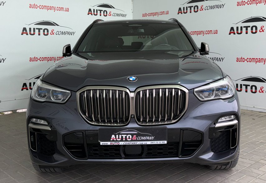 BMW X5 M50D 2020 сірий
