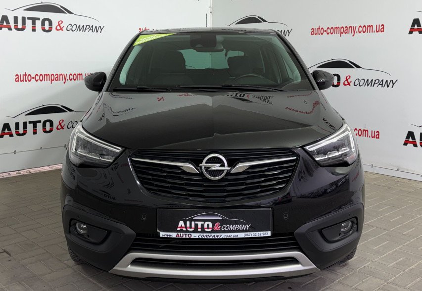 Opel Crossland X 2020 чорний