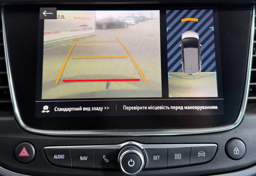 Opel Crossland X 2020 чорний