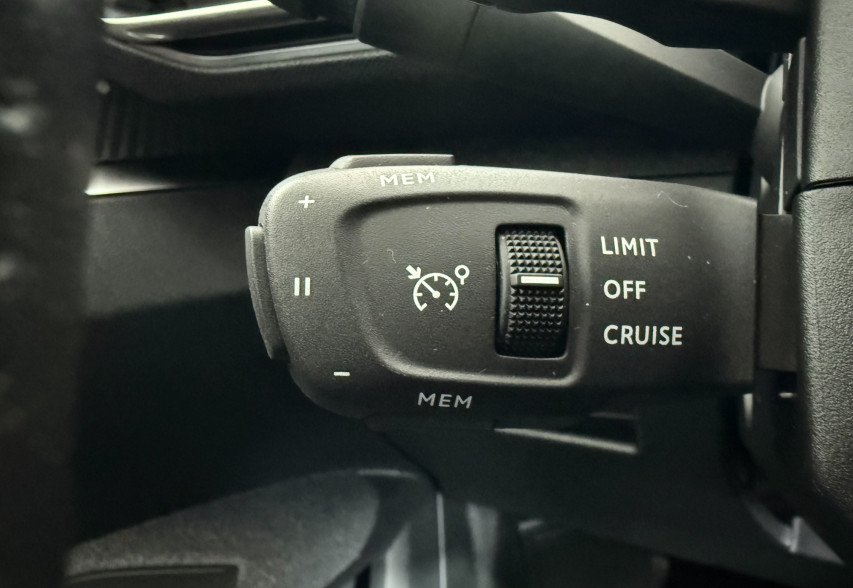 Peugeot 3008 2021 Сірий