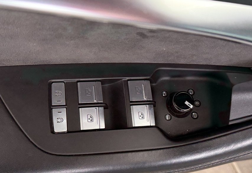 Audi A6  2018 сірий