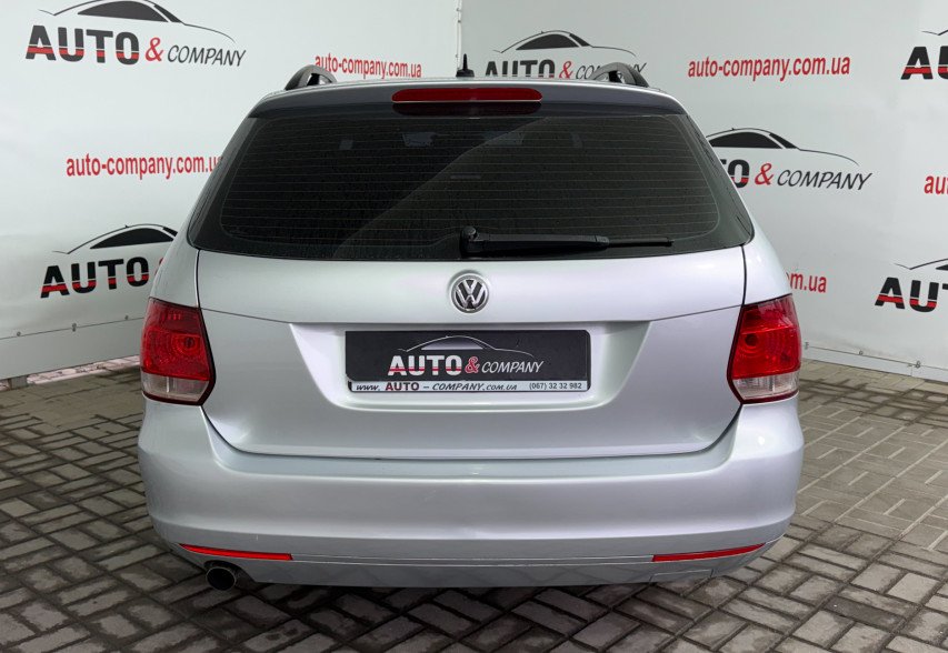 Volkswagen Golf 6  2013 Сірий
