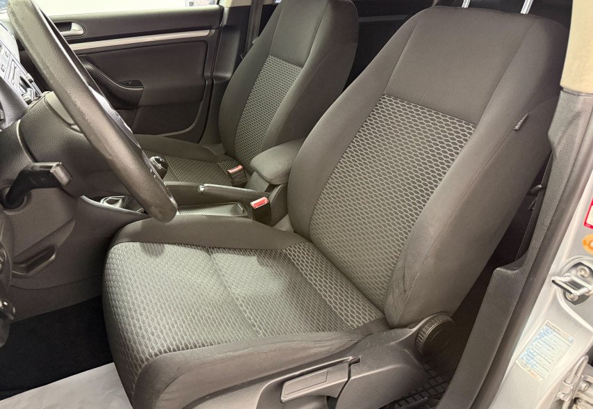 Volkswagen Golf 6  2013 Сірий