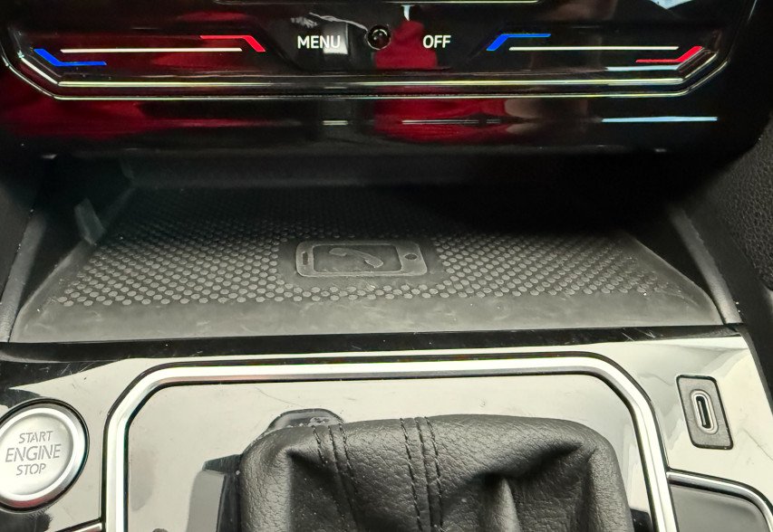 Volkswagen Passat B8 2020 синій