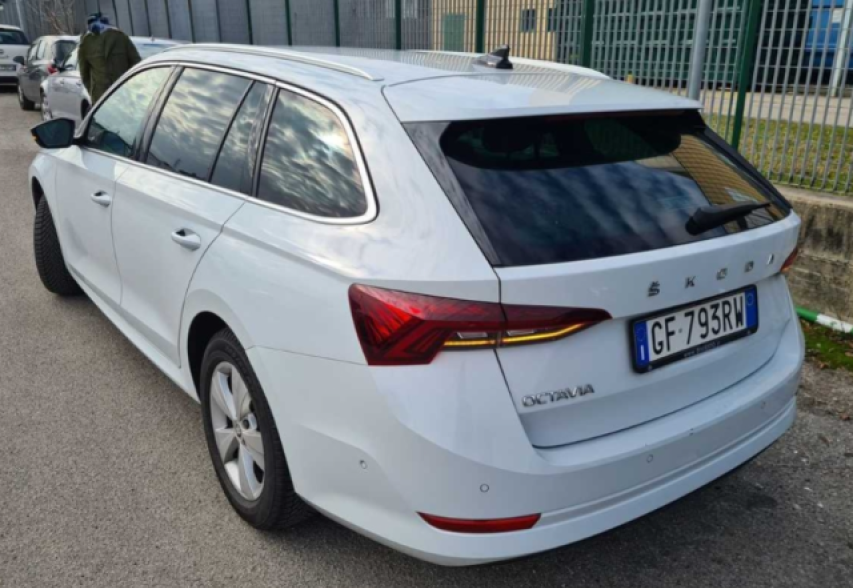 Skoda Octavia A8 2021 Білий