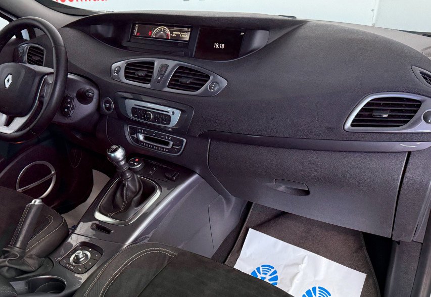 Renault Scenic X-MOD 2014 білий