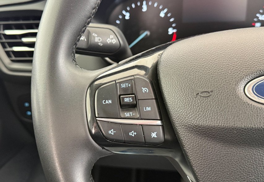 Ford Focus 2021 Білий
