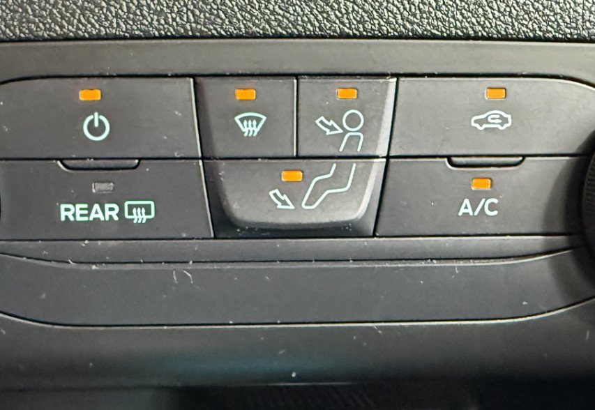 Ford Focus 2021 Білий
