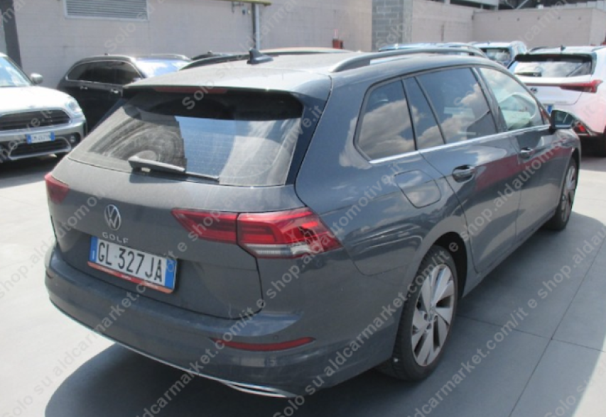 Volkswagen Golf 8 2022 Сірий