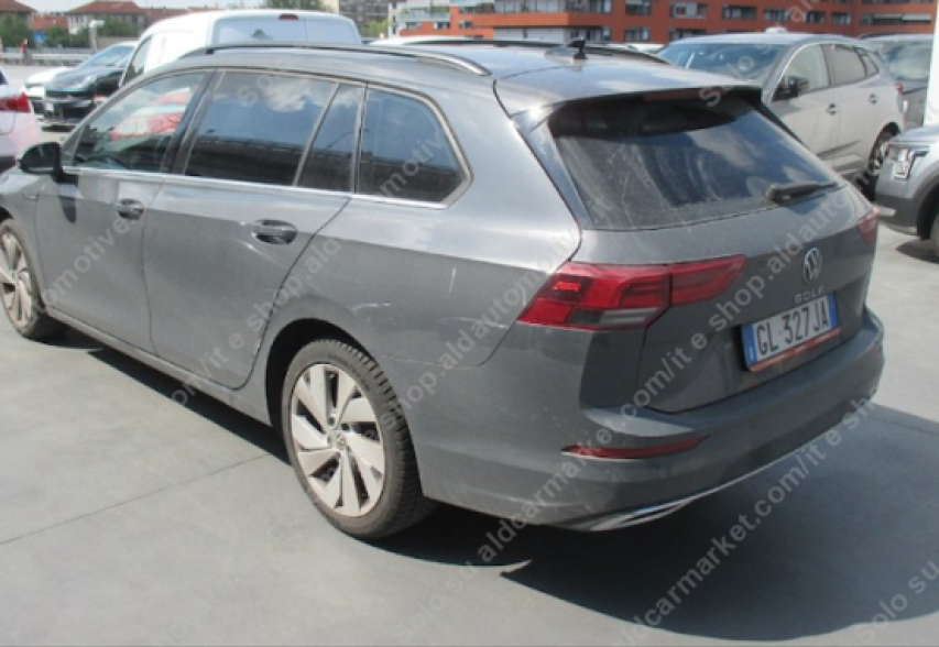 Volkswagen Golf 8 2022 Сірий