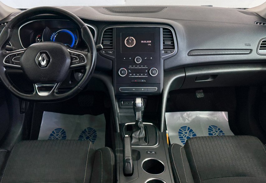 Renault Megane 2017 Чорний