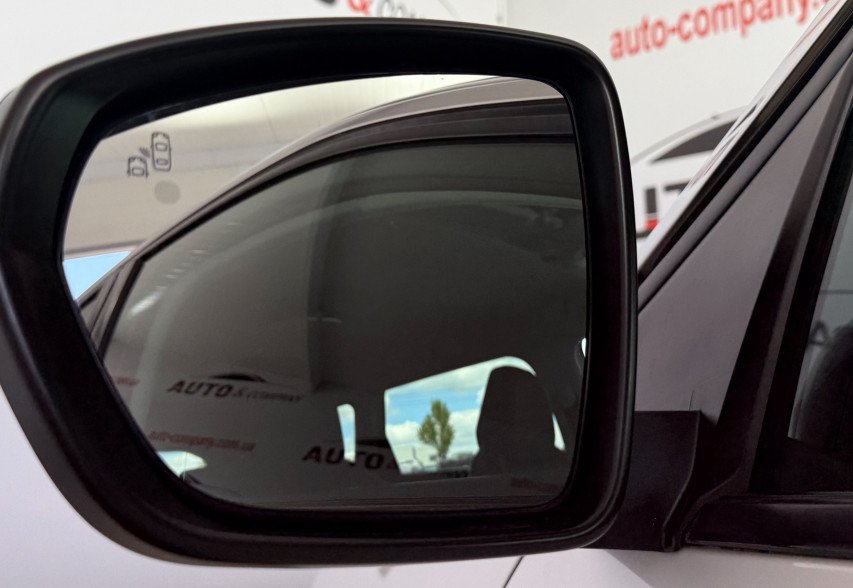 Peugeot 5008 2019 білий