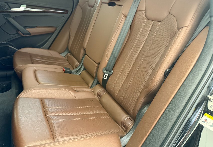 Audi Q5 2017 чорний