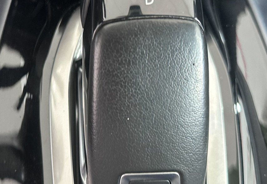 Peugeot 2008 2020 Сірий 