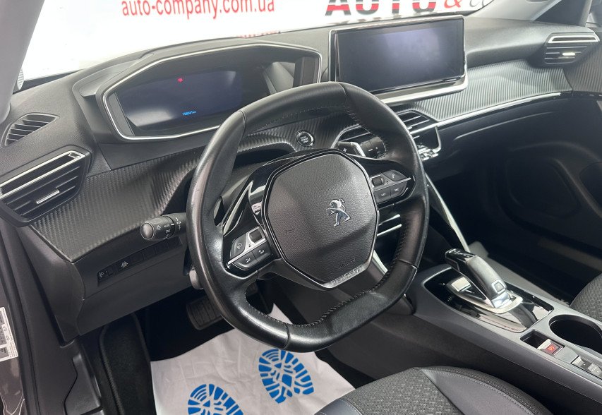 Peugeot 2008 2020 Сірий 