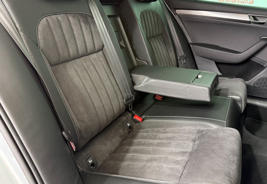 Skoda Superb 2021 Сірий