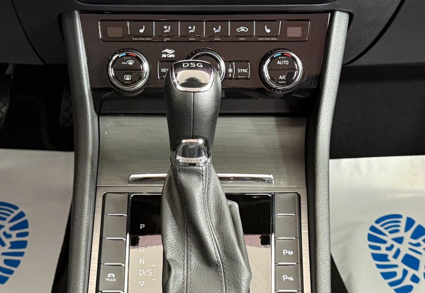 Skoda Superb 2021 Сірий