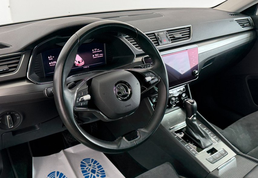 Skoda Superb 2021 Сірий