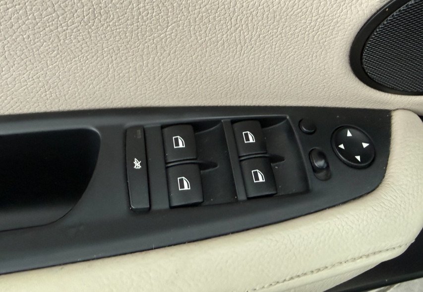 BMW X5 2012 чорний