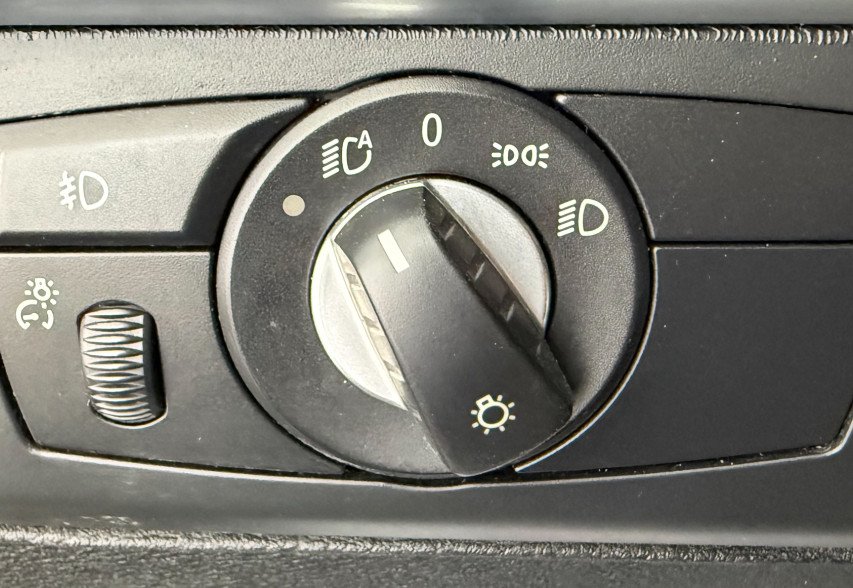 BMW X5 2012 чорний