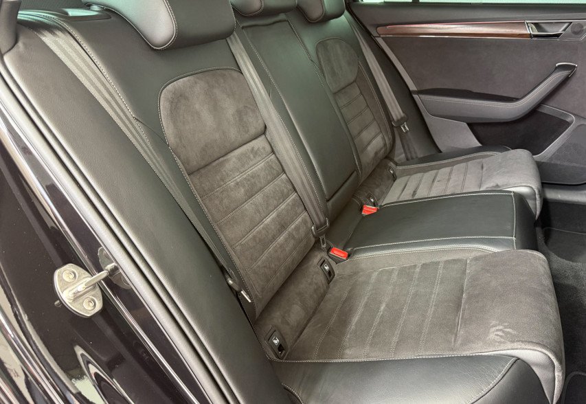 Skoda SuperB Scout 2021 Чорний