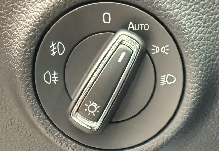 Skoda SuperB Scout 2021 Чорний