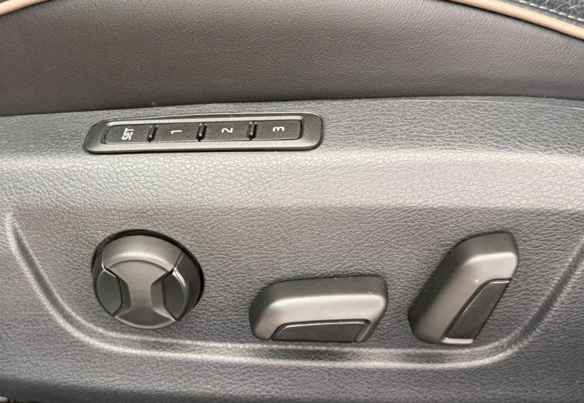 Skoda SuperB Scout 2021 Чорний
