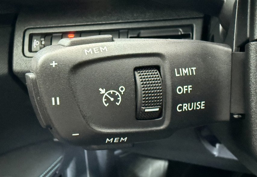 Peugeot 3008 2021 Білий