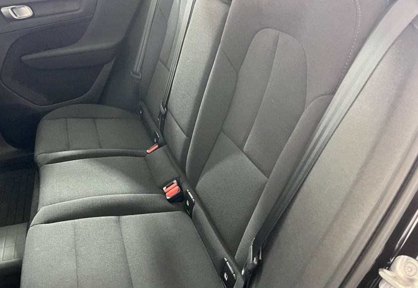 Volvo XC40 2024 Чорний