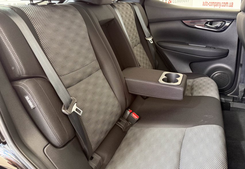 Nissan Rogue Sport 2020 Чорний